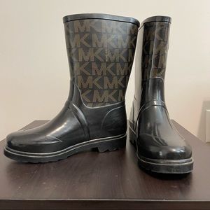 Black and Brown Michael Kors Rain Boots